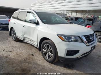  Salvage Nissan Pathfinder