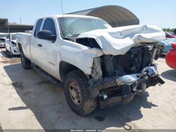  Salvage Chevrolet Silverado 2500