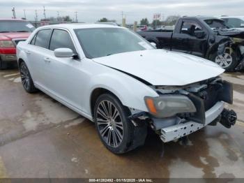  Salvage Chrysler 300