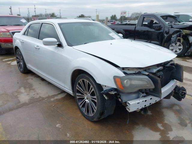  Salvage Chrysler 300