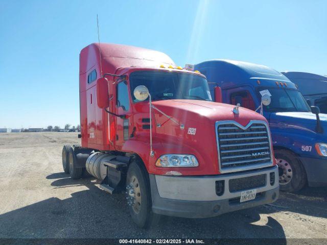 Salvage Mack 600