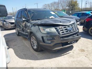 Salvage Ford Explorer