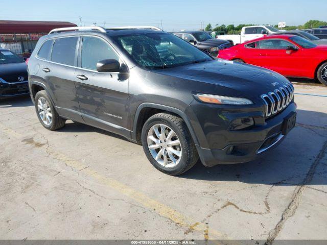  Salvage Jeep Cherokee