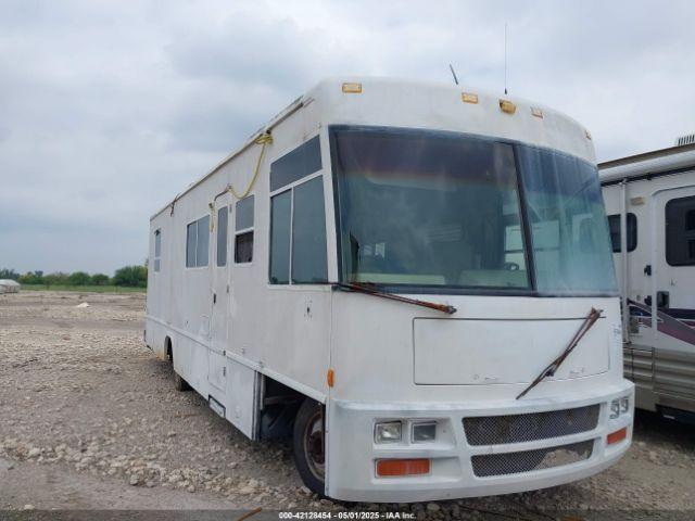  Salvage Chevrolet P30