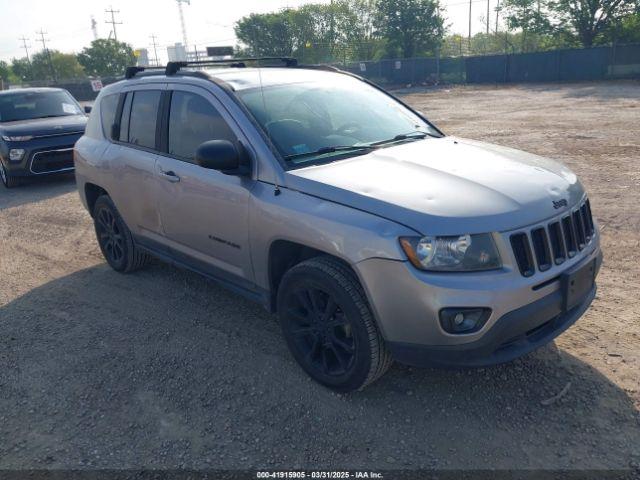  Salvage Jeep Compass