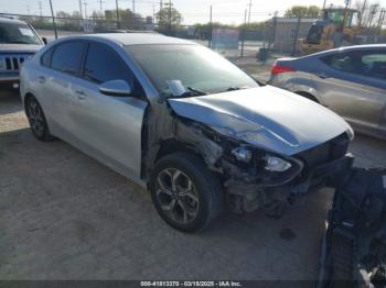  Salvage Kia Forte