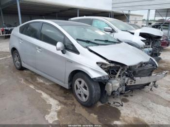  Salvage Toyota Prius