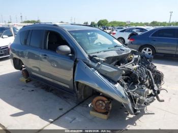  Salvage Jeep Compass