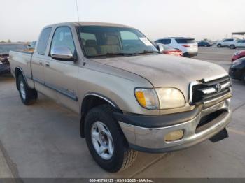  Salvage Toyota Tundra