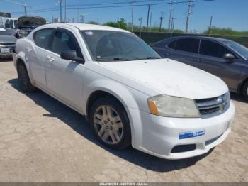  Salvage Dodge Avenger