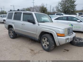  Salvage Jeep Commander