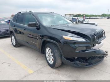  Salvage Jeep Cherokee