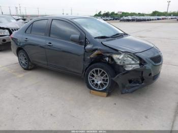  Salvage Toyota Yaris