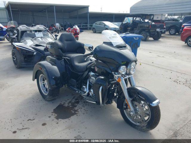  Salvage Harley-Davidson Flhtcutg