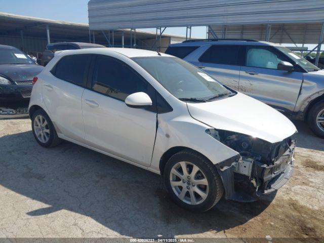  Salvage Mazda Mazda2