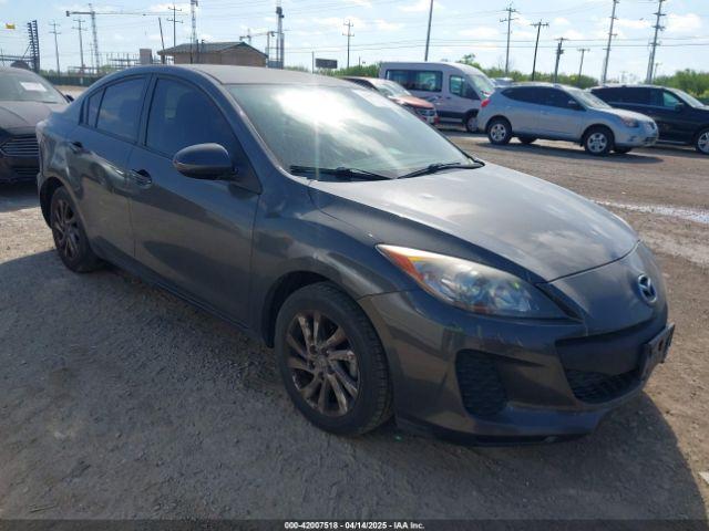  Salvage Mazda Mazda3
