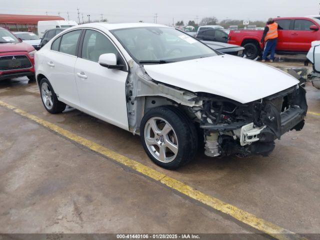  Salvage Volvo S60