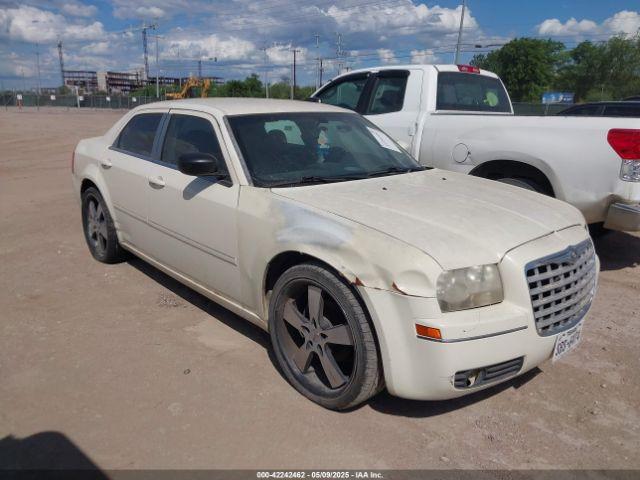  Salvage Chrysler 300