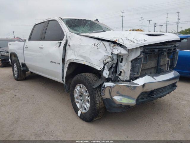  Salvage Chevrolet Silverado 2500