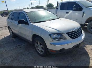  Salvage Chrysler Pacifica