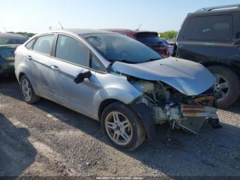  Salvage Ford Fiesta