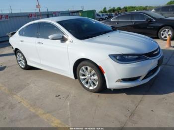  Salvage Chrysler 200