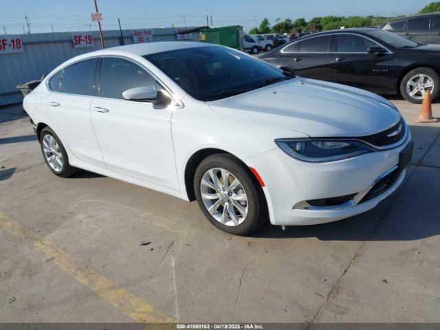  Salvage Chrysler 200