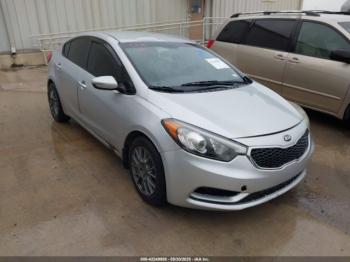  Salvage Kia Forte