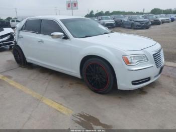  Salvage Chrysler 300