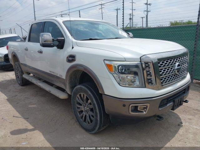  Salvage Nissan Titan