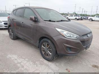  Salvage Hyundai TUCSON