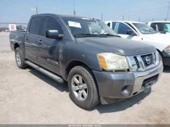  Salvage Nissan Titan