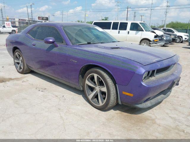  Salvage Dodge Challenger