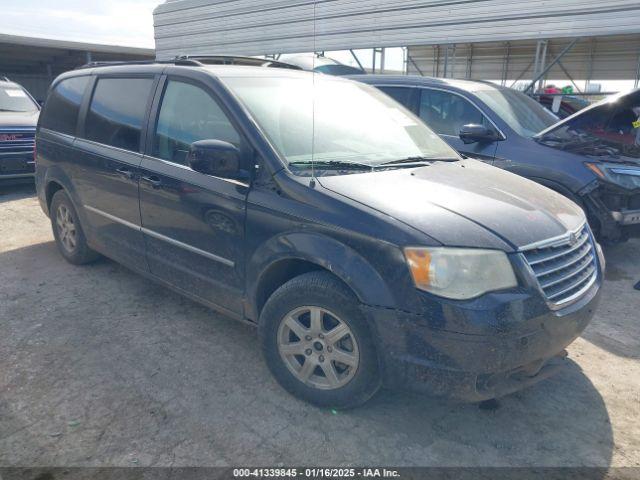  Salvage Chrysler Town & Country