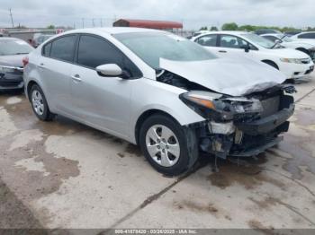  Salvage Kia Forte