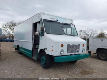 Salvage Workhorse Custom Cha Commercial Chassis