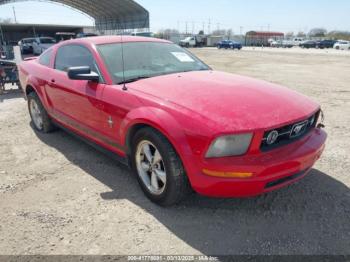  Salvage Ford Mustang