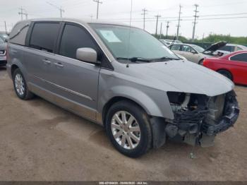  Salvage Chrysler Town & Country