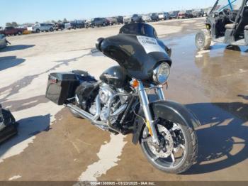  Salvage Harley-Davidson Flhx