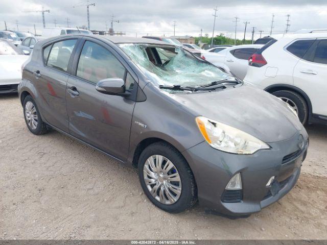  Salvage Toyota Prius c