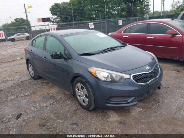  Salvage Kia Forte