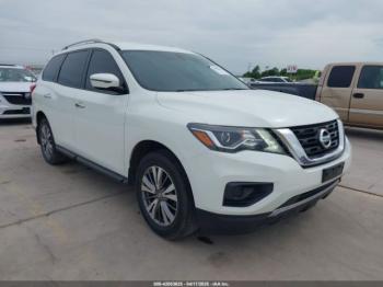  Salvage Nissan Pathfinder