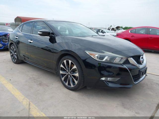  Salvage Nissan Maxima