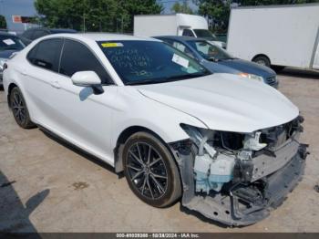  Salvage Toyota Camry