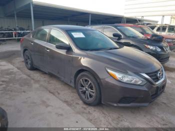  Salvage Nissan Altima