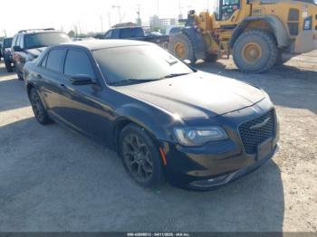  Salvage Chrysler 300