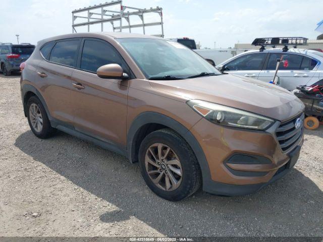 Salvage Hyundai TUCSON
