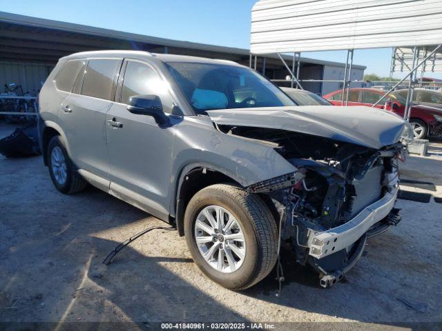  Salvage Toyota Grand Highlander