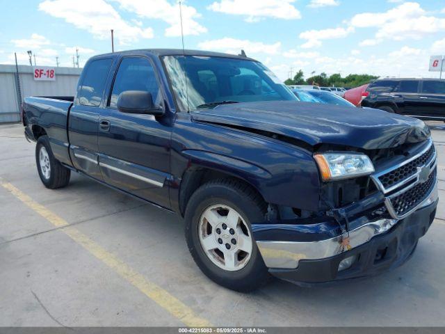  Salvage Chevrolet Silverado 1500