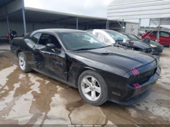  Salvage Dodge Challenger